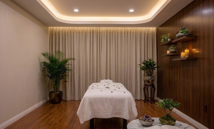 Image 4: One, Two, or Three 30-Minute Body Scrub Sessions