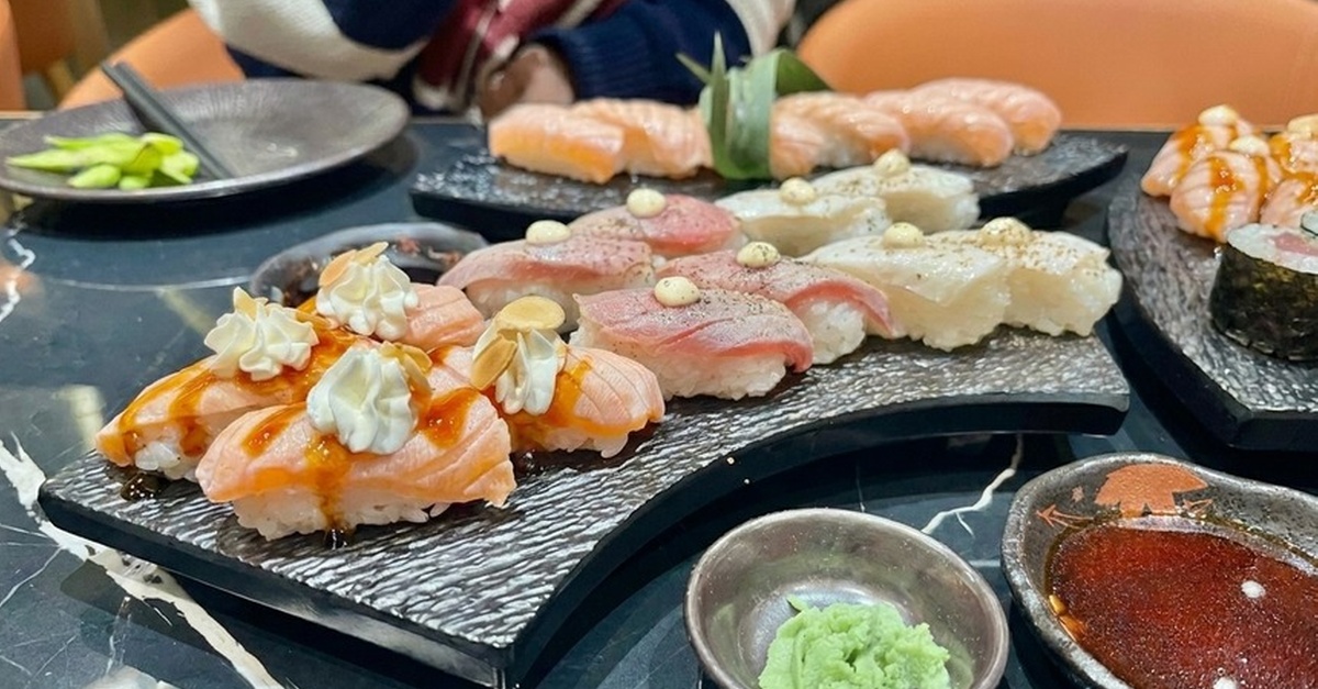 Buffet libre de sushi a la carta con bebida para dos personas en Barcelona