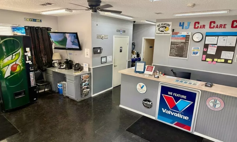 Quality Oil Change - Full Synthetic or Blend Oil Change Service