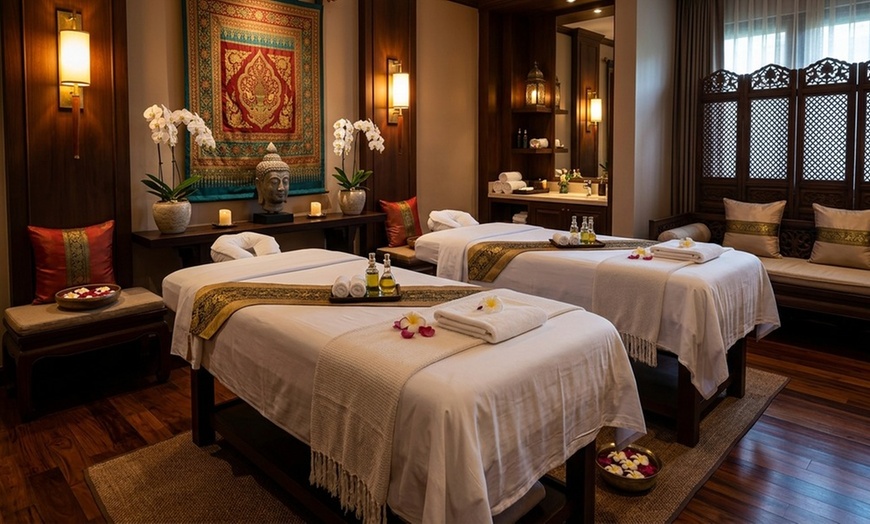 Image 4: Relax Together and Bond with 60-Min Couples Massages with Hot Stones