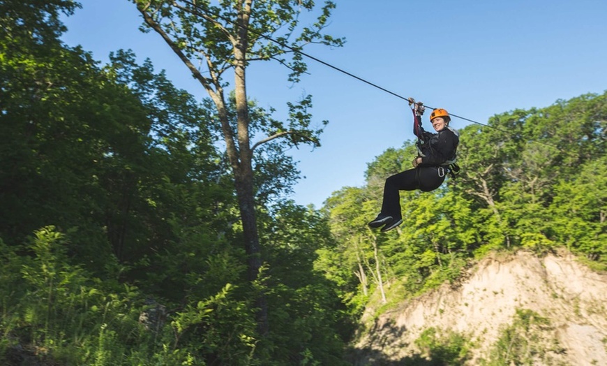 Image 4: 14-Line Zipline Canopy Tour at Minnesota River Valley