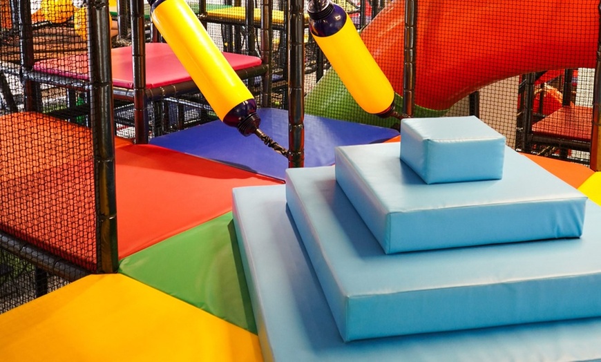 Image 2: Two-Hour Open Play – Manhattan's Largest Indoor Playground