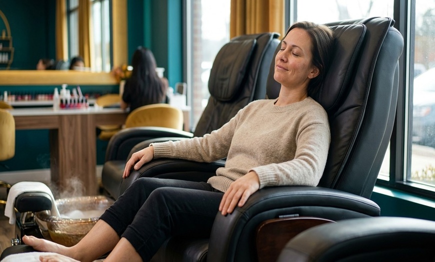 Image 3: Enhance Yourself with Pedicure and Foot Massage or Gel Manicure