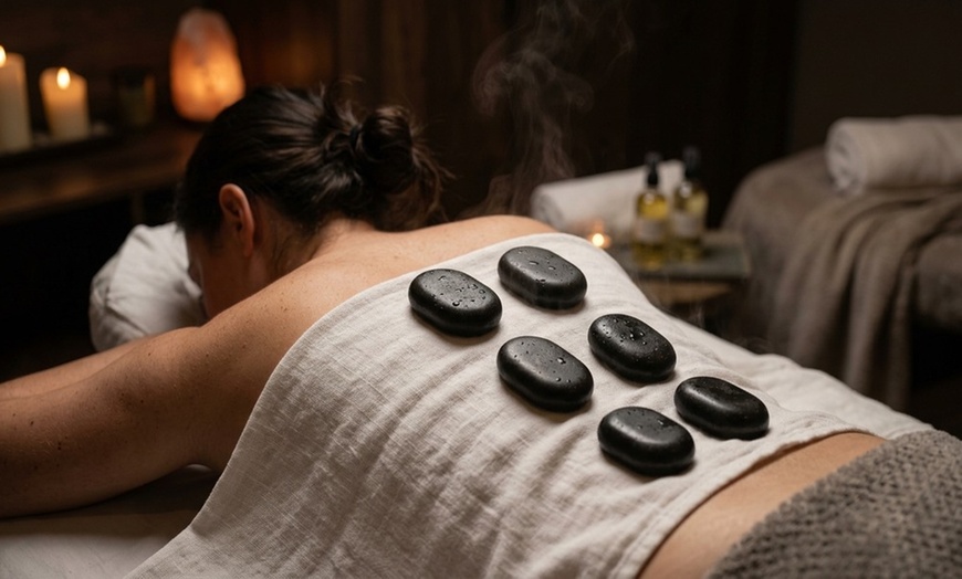 Image 5: Experience Deep Relaxation with Varied Massage Options