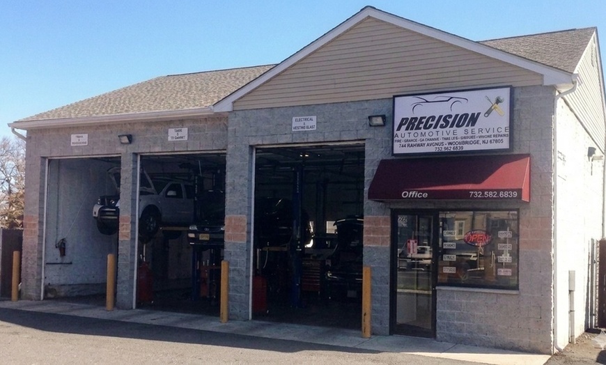 Image 3: Professional Oil Change with Filter & 21-Point Inspection 