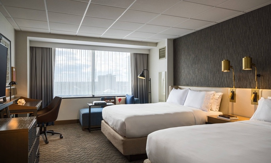Image 16: Downtown Toledo Hotel with Rooftop Bar on Maumee River