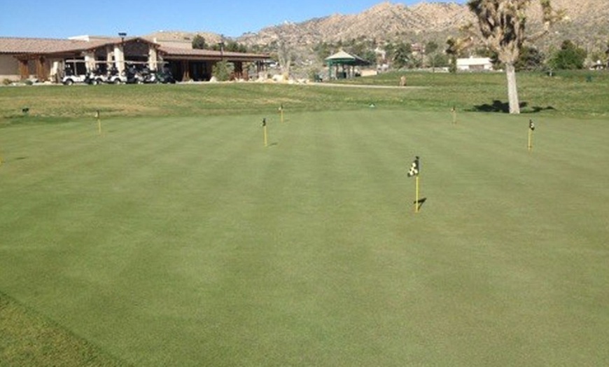 Image 8: Experience a blend of desert beauty and golf mastery at Hawk's Landing