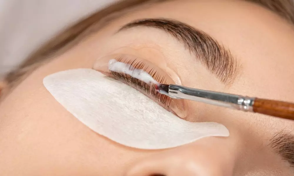 Realza tus pestañas: lifting con opción a tinte para 1 persona