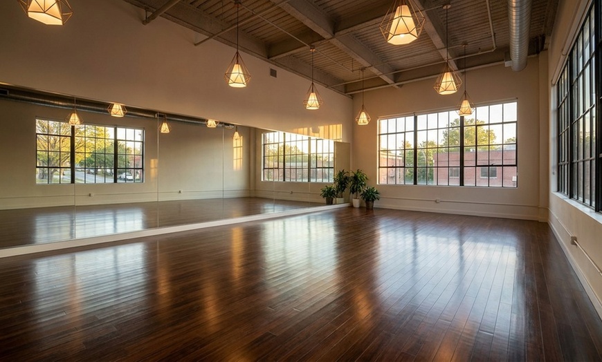 Image 2: Master Salsa & Bachata at Houston's Top-Rated Studio with Instructors!