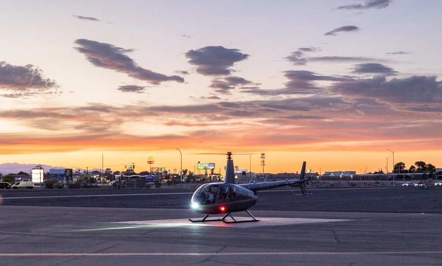 Image 4: Private Helicopter Tours: 15-Min Vegas Strip & 45-Min Grand Canyon