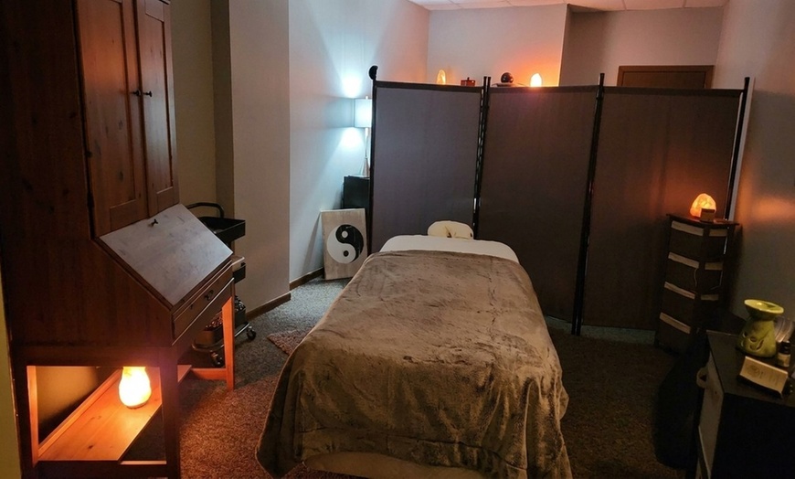 Image 3: Swedish, Shiatsu, or Lymphatic Massage w/ Hot Towels and Aromatherapy