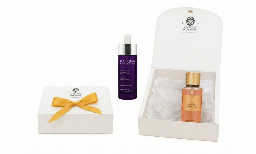 Image 4: Fragranze body mist di Victoria's Secret con siero alla rosa Damascena