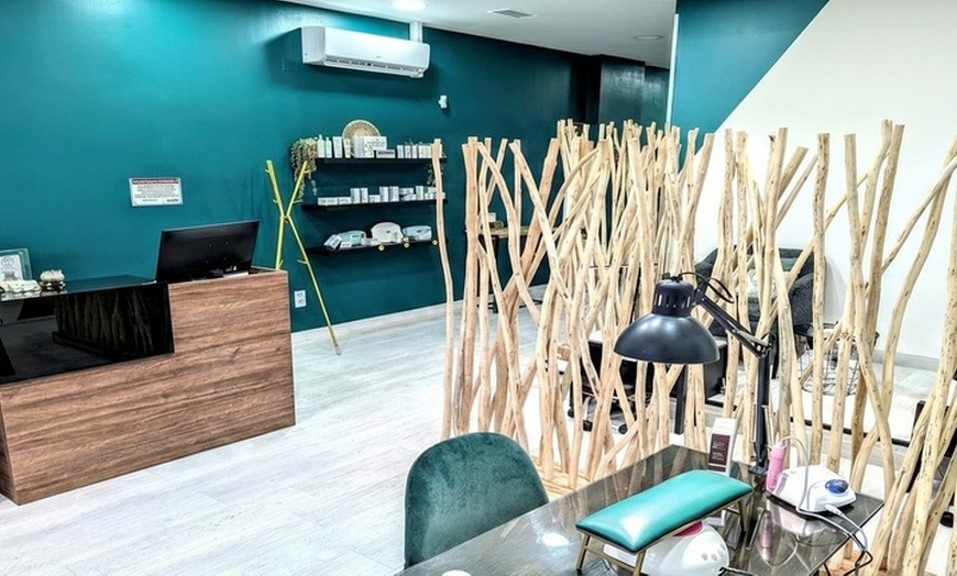 Image 3: Lifting de pestañas con opción a tinte o depilación de cejas