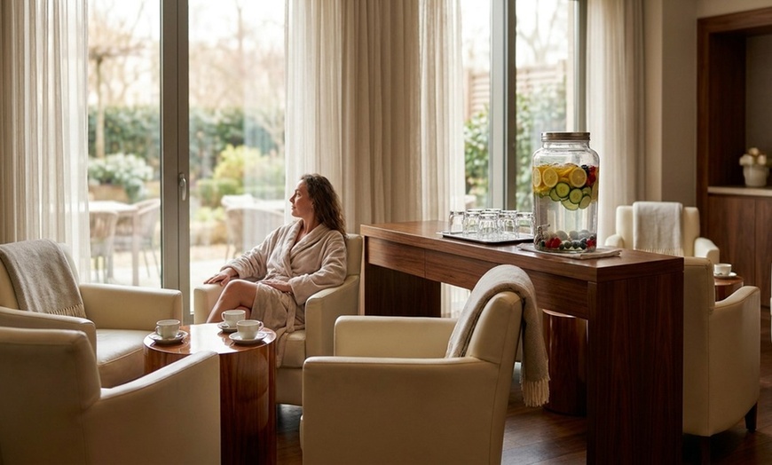 Image 2: One or Three 60-Minute Deep Tissue or Therapeutic Massage