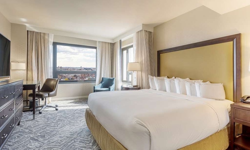 Image 19: Capitol Hill Hotel with Rooftop Pool, DC