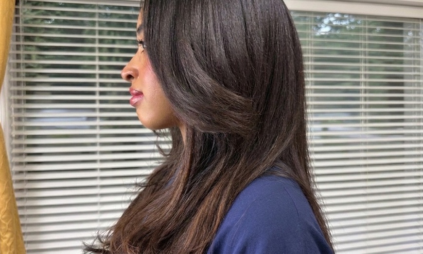 Image 7: Achieve Smooth, Polished Hair