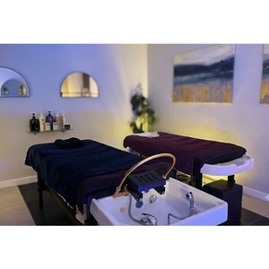 The Tingle Experience (30 Mn): Luxury Dry Scalp Massage + Warm Neck Therapy + Sensory Contrast Relaxing Therapy & More.. - Organic Headspa & Salon