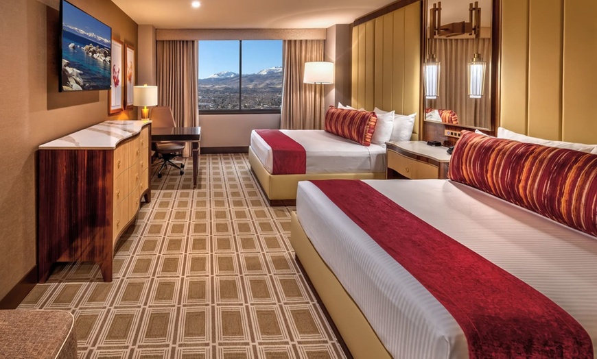 Image 25: Reno Casino Resort with Pool, Spa & Live Entertainment