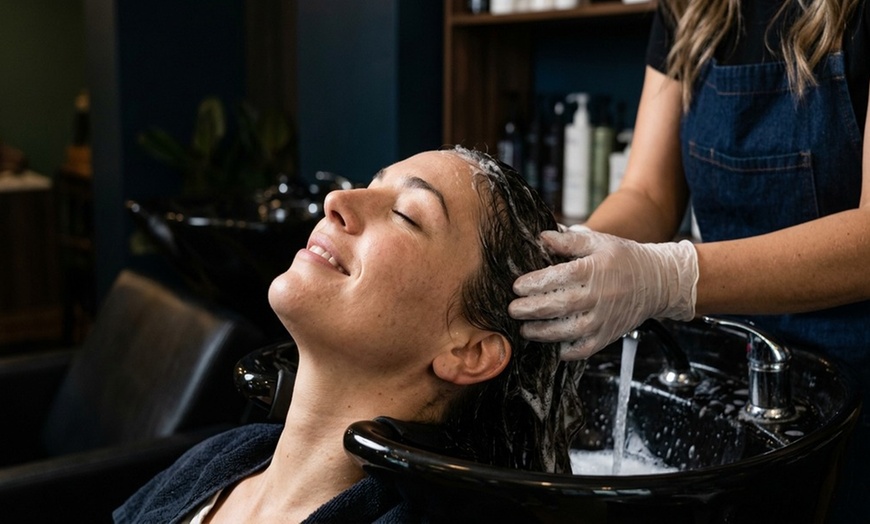 Image 5: Women's Hair Condition & Blow Dry w/w/o Cut, Highlights or Color 
