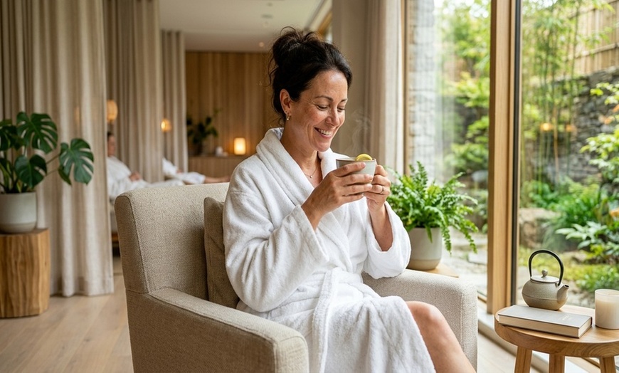 Image 2: Solo & Couples Spa Packages: Massage, Hot Stones & Cupping