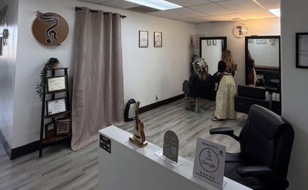60-Minute Relaxing Head Spa with Scalp Massage + Blow Dry - JaneRockstar Salon 