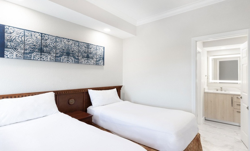 Image 20: Orlando Suite Resort near Universal with Free Shuttle