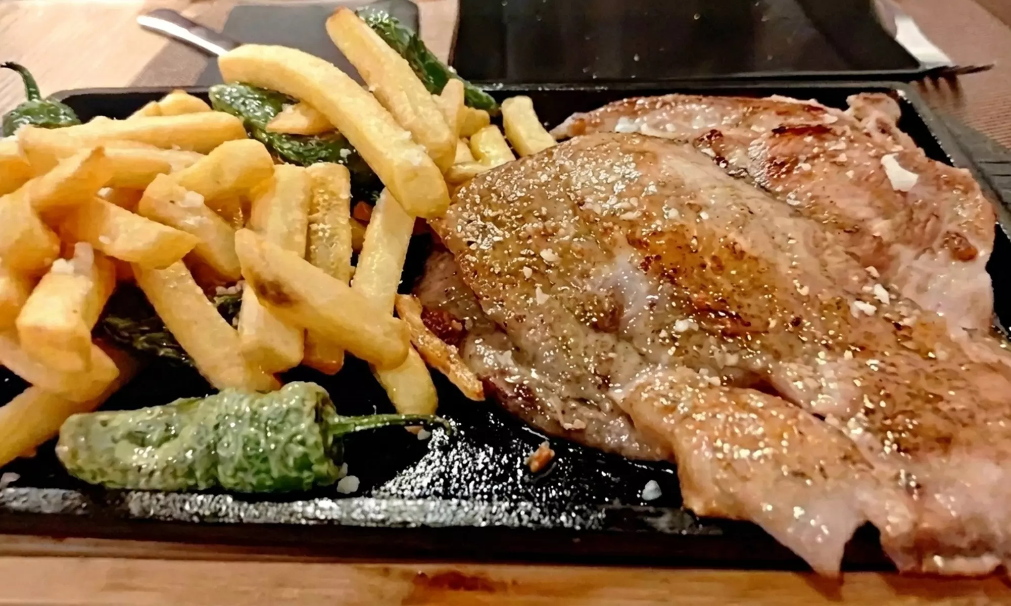 Menú Cachopo o Parrillada para 2 o 4 personas