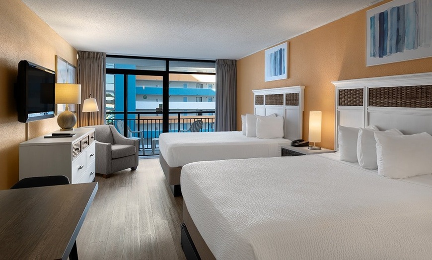 Image 25: Myrtle Beach Oceanfront Resort with Waterpark