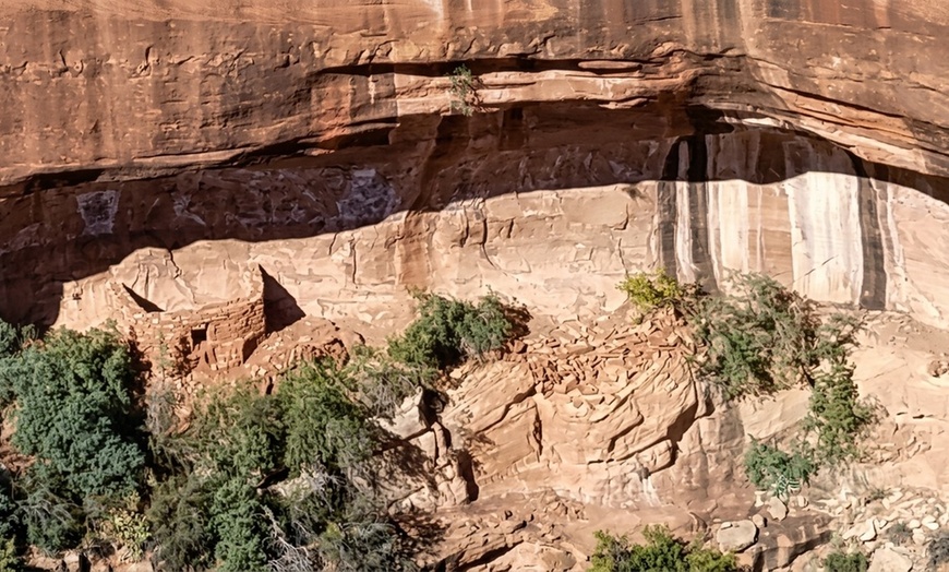 Image 3: Discover Sedona's Rock Formations on A Helicopter Tour!