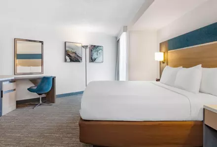 Standard King Room