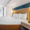 Image 24: Kissimmee Hotel near Disney with Pool and Free Shuttle