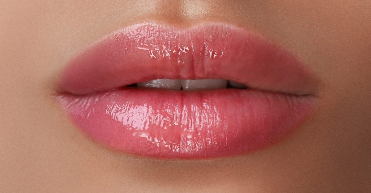 Tratamiento de relleno dérmico facial en Cádiz