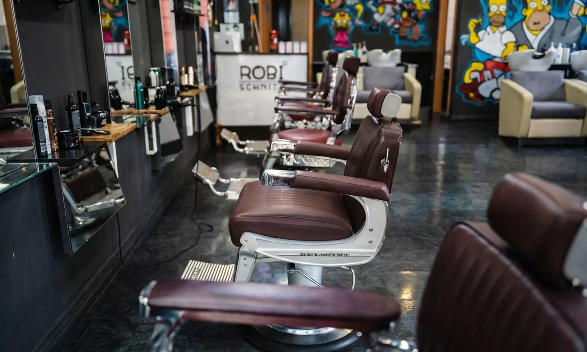 Damen-Haarschnitt inkl. Waschen & Föhnen für 1 Person