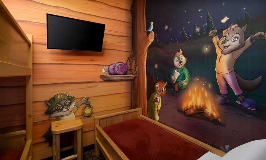 Image 22: Great Wolf Lodge Anaheim Indoor Water Park Resort