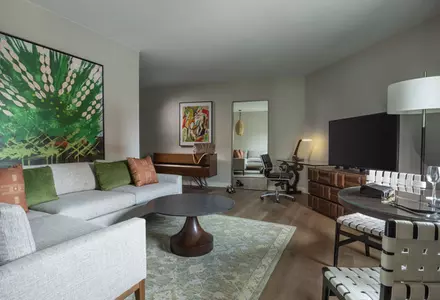 Deluxe City-View Two-Double Suite