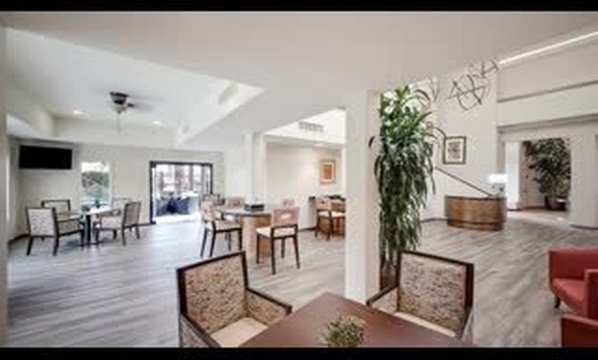 Image 18: Palm Springs Downtown Hotel with Spa and Pool