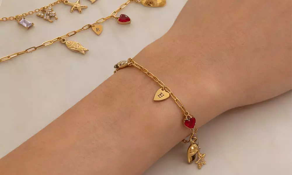 Personalized 1- or 2-Pack Custom Jewelry: Elegant & Heartfelt Gifts