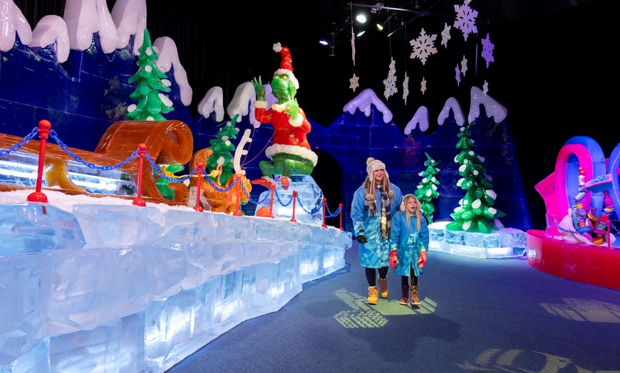 Image 5: ice!™ feat. Dr. Seuss’s “How the Grinch Stole Christmas!” at Gaylord
