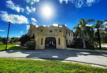 Curtiss Mansion