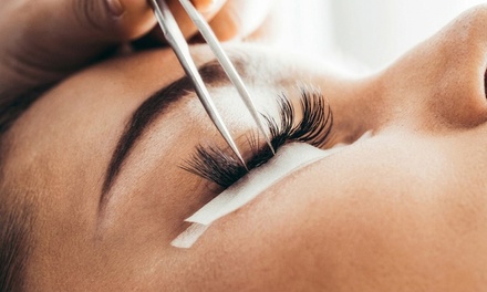 Full Set of Classic Eyelash Extensions - Glamour and Grace Spa