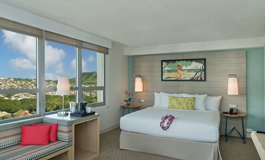 Image 30: Waikiki Hotel near Diamond Head with Rooftop Pool