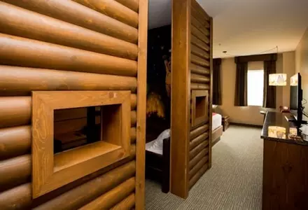 Junior Cabin Suite