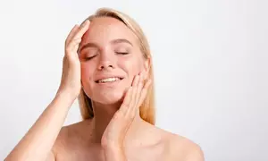 1, 2 o 3 sesiones de fotorejuvenecimiento facial y eliminación de manchas con láser IPL para 1, ahorra hasta un 70% 