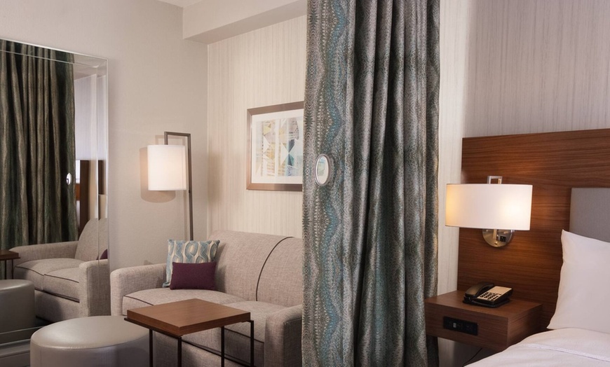 Image 31: Atlanta Perimeter Suites with Free Breakfast