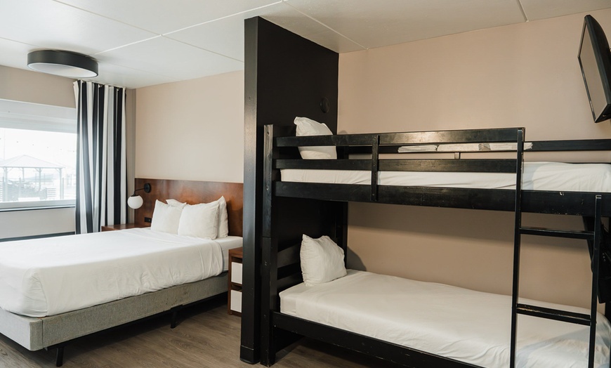Image 10: Member-Only Deal: Dutch Wonderland Inn in Lancaster –Family-Friendly 