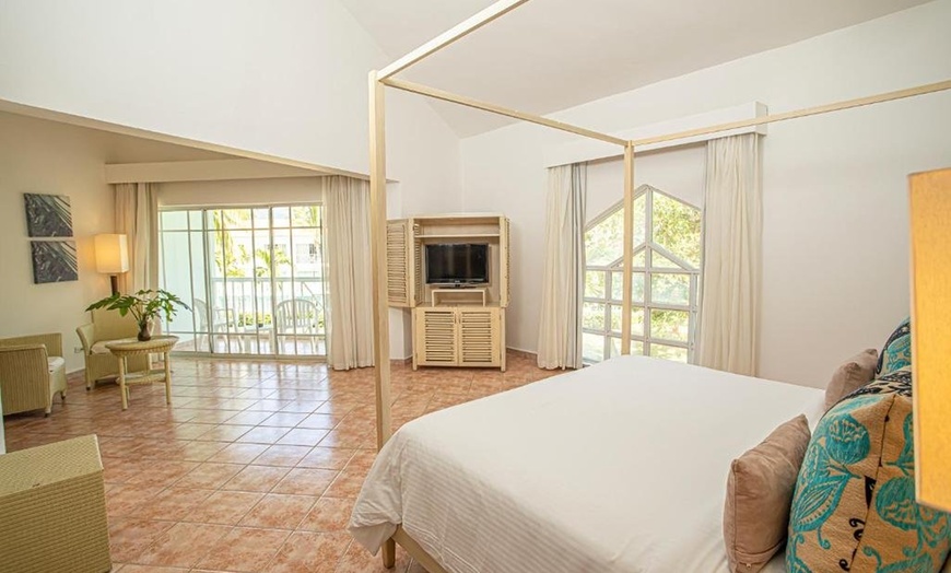 Image 22: All-Inclusive Beach Resort in Puerto Plata, DR