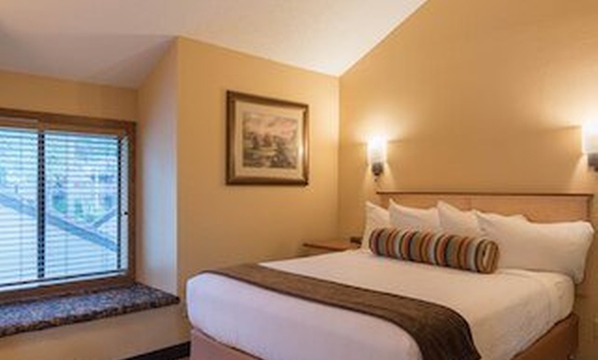 Image 19: Mount Hood Resort with Pool, Spa & Ski Access