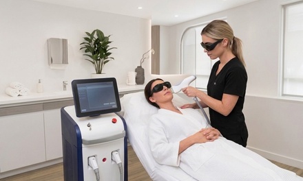 1 Skin Rejuvenation Dye-VL Photo Facial for Hands - Ellis Esthetics
