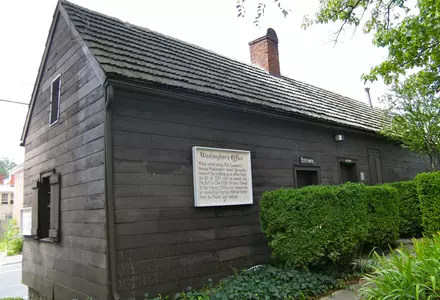 George Washington's Office Museum