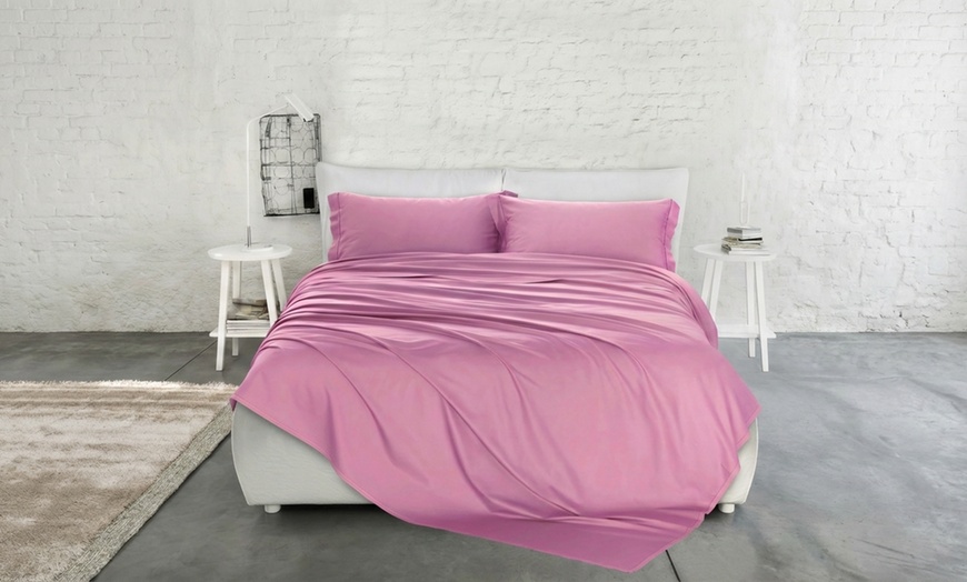 Image 7: Completo lenzuola matrimoniale in raso 60/60